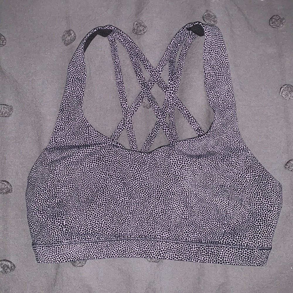 Lululemon sports bra